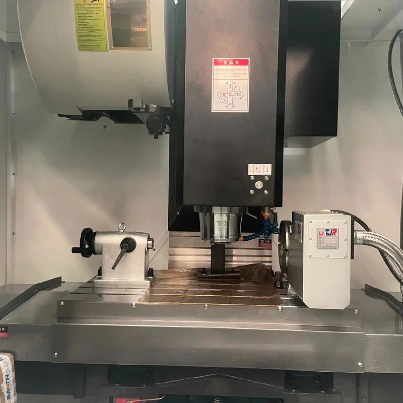 抖音创作者大会 车间实拍里的五金匠心与奋斗精神